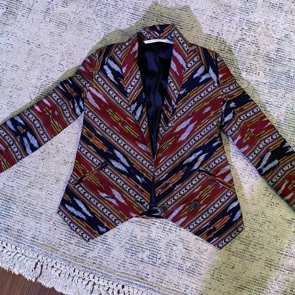 Twelfth Street by Cynthia Vincent size 0 ikat blazer (seen on Gossip Girl) - Picture 6 of 7